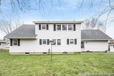 463 8th St, Manistee, MI 49660 photo 27