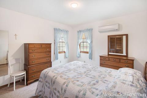 463 8th St, Manistee, MI 49660 photo 11