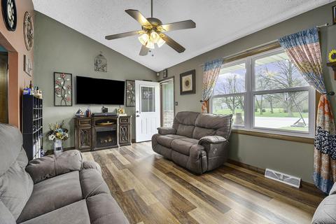 56905 Franklin Dr, Three Rivers, MI 49093 photo 8