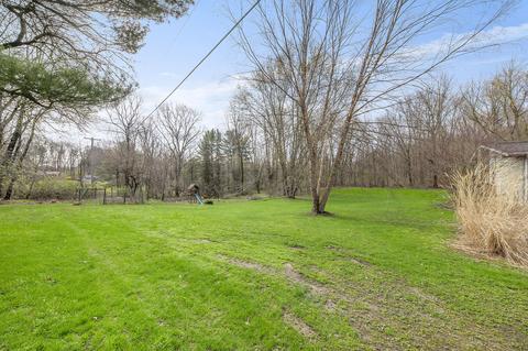 833 E Gull Lake Dr, Augusta, MI 49012 photo 24