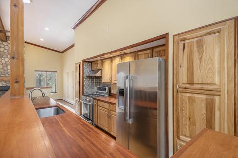 833 E Gull Lake Dr, Augusta, MI 49012 photo 8
