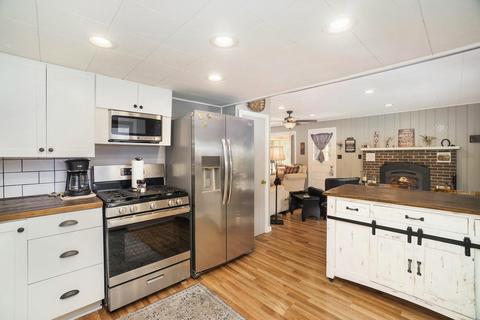 12920 Johnson Rd, Kaleva, MI 49645 photo 8