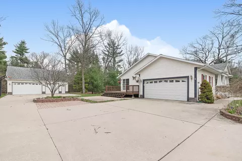 6844 Tranquil Trl, Whitehall, MI 49461 photo 2