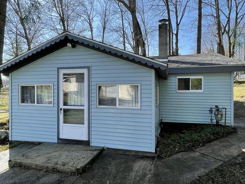 2062 Maple Street St, Harrison, MI 48625 photo 4