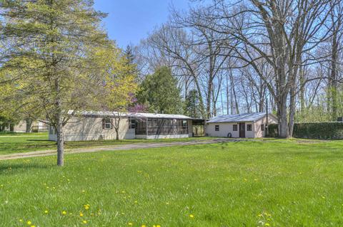 4085 Garland Dr, Jackson, MI 49201 photo 1