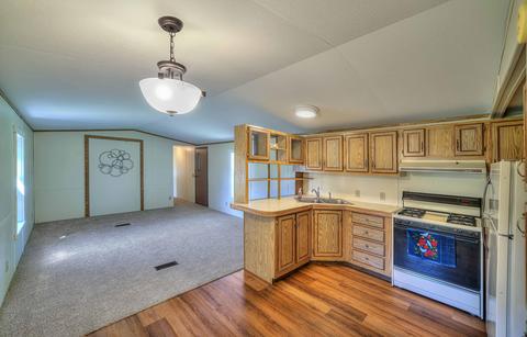 4085 Garland Dr, Jackson, MI 49201 photo 4