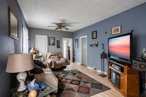 701 Hibbard Ave, Jackson, MI 49202 photo 4