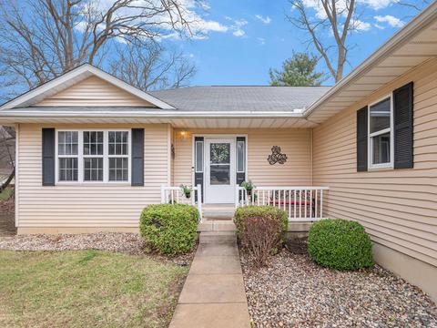 3860 Dorset Dr, Jackson, MI 49203 photo 2