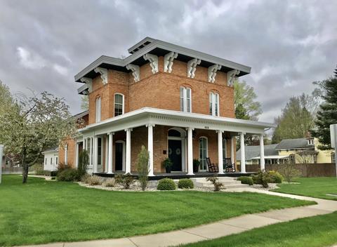 625 S Washington St, Constantine, MI 49042 photo 1
