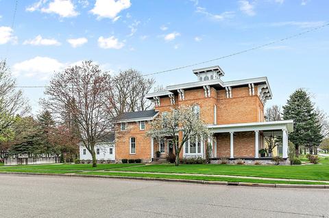 625 S Washington St, Constantine, MI 49042 photo 2