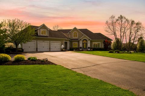 5675 Treebrook Dr NE, Ada, MI 49301 photo 53