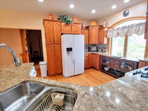 1833 E Monroe St, White Cloud, MI 49349 photo 9