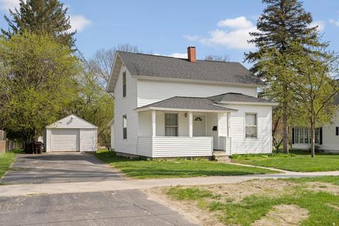 512 Rust Ave, Big Rapids, MI 49307 photo 1