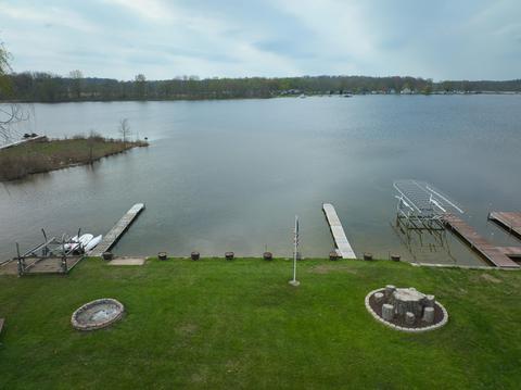 478 Pinecrest Dr, Coldwater, MI 49036 photo 2