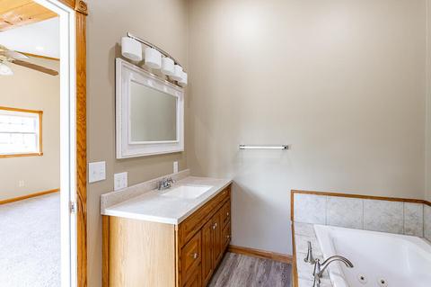 909 Bellevue Ave, Jackson, MI 49202 photo 19