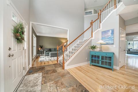 2215 Hearthside Dr SE, Ada, MI 49301 photo 3