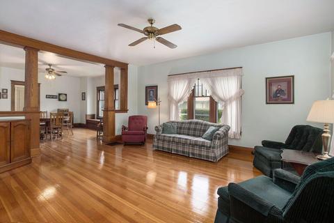 604 E Michigan Ave, Marshall, MI 49068 photo 3