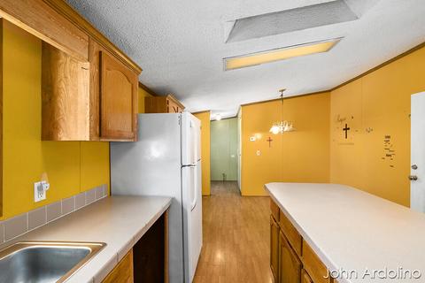 179 Exchange St, Grant, MI 49327 photo 12