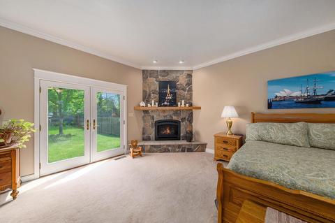 228 Cushman St, Plainwell, MI 49080 photo 17