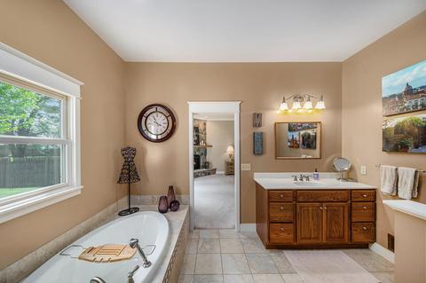 228 Cushman St, Plainwell, MI 49080 photo 19