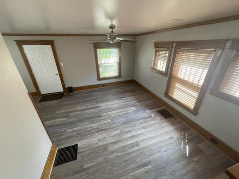 1406 Burr St, Jackson, MI 49202 photo 3