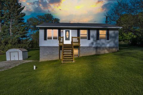 4820 Clark Lake Rd, Jackson, MI 49201 photo 1