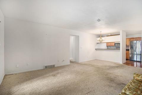 383 Boyer Ct, Marshall, MI 49068 photo 9