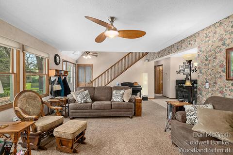 12704 Byron Rd, Byron, MI 48418 photo 7