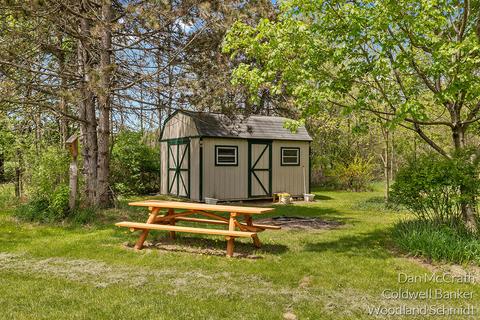 12704 Byron Rd, Byron, MI 48418 photo 39