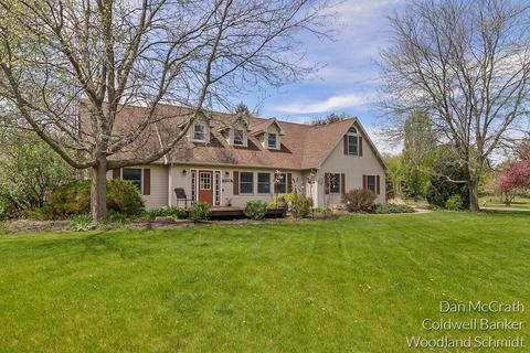 12704 Byron Rd, Byron, MI 48418 photo 2