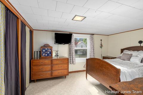 320 Lewis St, Belding, MI 48809 photo 18