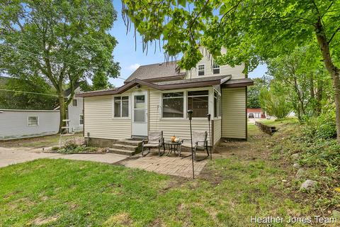 320 Lewis St, Belding, MI 48809 photo 29