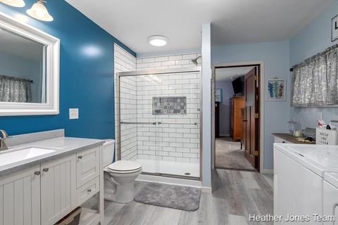 320 Lewis St, Belding, MI 48809 photo 16
