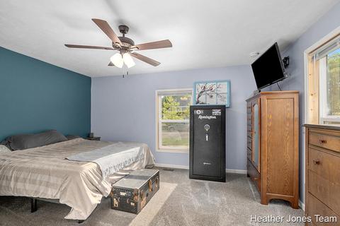 320 Lewis St, Belding, MI 48809 photo 14