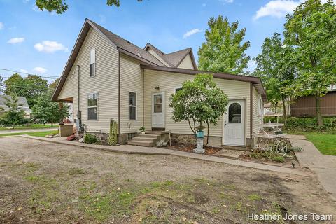 320 Lewis St, Belding, MI 48809 photo 30