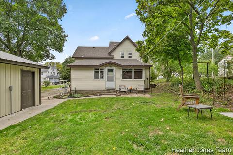 320 Lewis St, Belding, MI 48809 photo 25