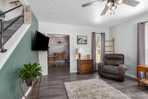 320 Lewis St, Belding, MI 48809 photo 7