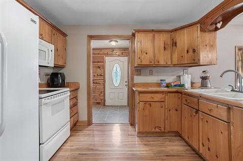 857 W Shore Dr, Bronson, MI 49028 photo 12