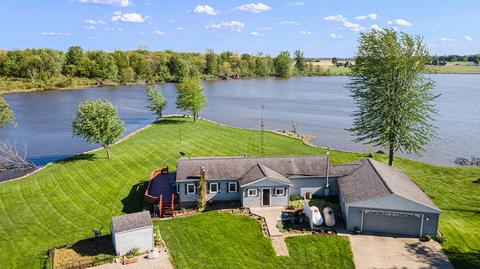 857 W Shore Dr, Bronson, MI 49028 photo 1
