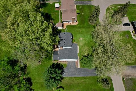 6982 Surrey Ln, Jackson, MI 49201 photo 34