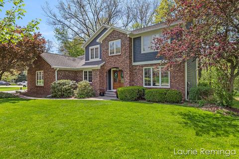 3321 Buckhaven Dr SE, Ada, MI 49301 photo 2