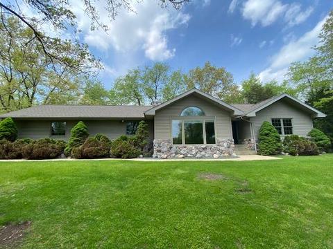 3746 Brooklyn Rd, Jackson, MI 49203 photo 1
