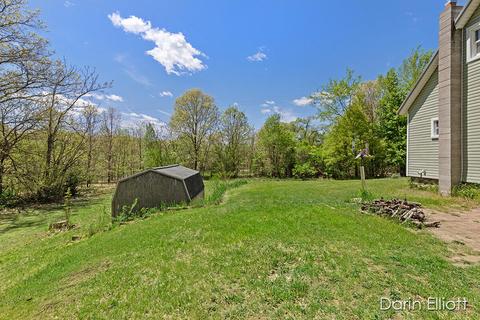 703 Morton Ave, Belding, MI 48809 photo 25