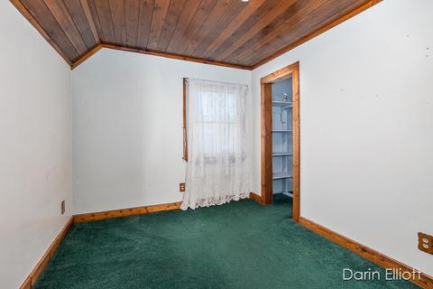 703 Morton Ave, Belding, MI 48809 photo 17