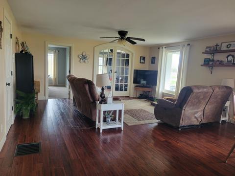 174 Barnhart Rd E, Coldwater, MI 49036 photo 3