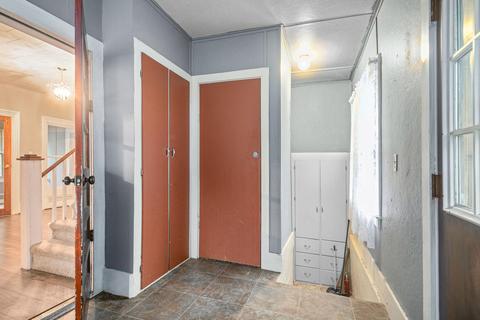 685 White Pigeon St, Constantine, MI 49042 photo 7
