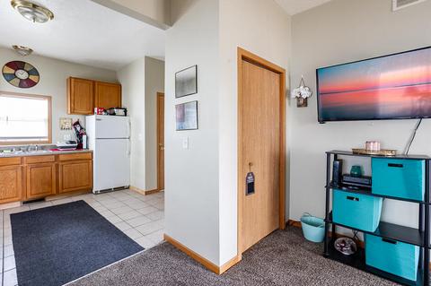626 W North St, Jackson, MI 49202 photo 7