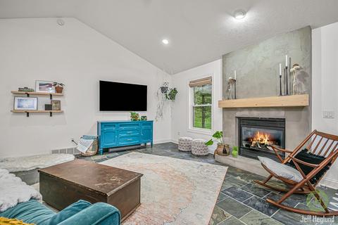 9074 28th St SE, Ada, MI 49301 photo 5