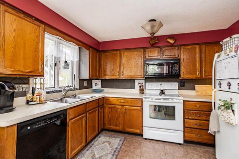 604 Linden Ave, Jackson, MI 49203 photo 19