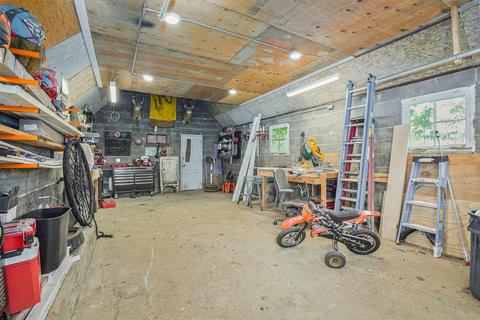 2709 144th Ave, Dorr, MI 49323 photo 25